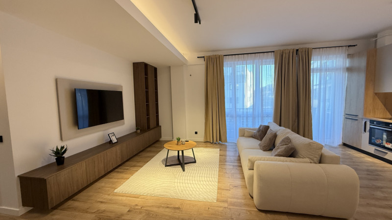 Apartament 2 cam Lux bloc nou ,57 mp+balcon,zona VIVO str Razoare