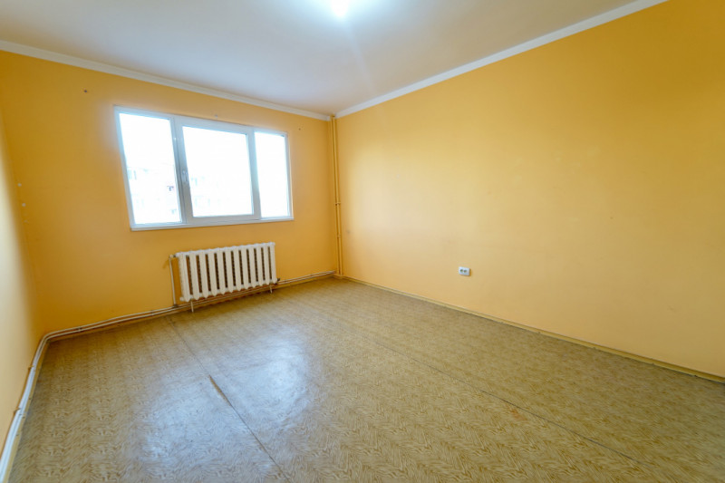 Apartament 3 camere| Decomandat |cart.Manastur| str Mehedinți |zona Nora|
