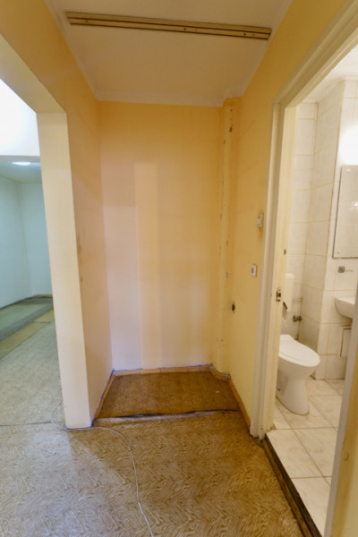 Apartament 3 camere| Decomandat |cart.Manastur| str Mehedinți |zona Nora|