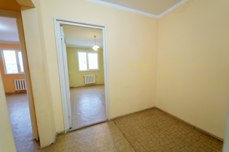 Apartament 3 camere| Decomandat |cart.Manastur| str Mehedinți |zona Nora|