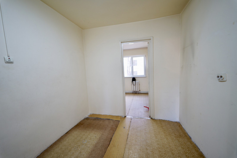 Apartament 3 camere| Decomandat |cart.Manastur| str Mehedinți |zona Nora|