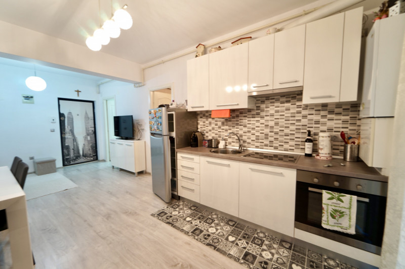 Vanzare apartament 2 camere+ parcare Manastur str Edgar Quinet