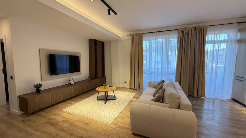  Comision 0!Apartament 2 cam Lux bloc nou ,57 mp+balcon,zona VIVO str Razoare