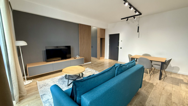 Apartament 2 cam, 54mp+balcon,zona VIVO str Razoare