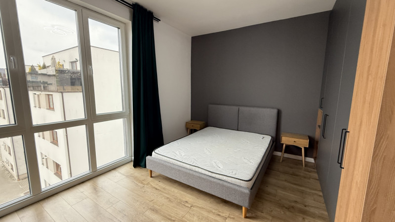 Apartament 2 cam, 54mp+balcon,zona VIVO str Razoare