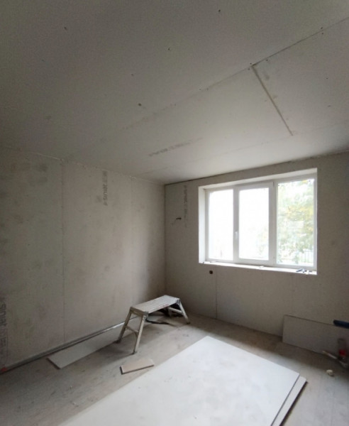 Casa de vanzare 3 camere,84 mp utili si teren 380mp Someseni zona de case