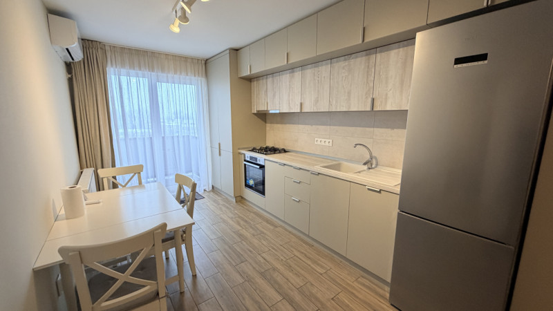 Apartament 2 camere+ garaj ,Zona Corneliu Coposu 