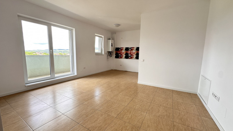 Comision 0!Ap 2 camere+parcare si terasa 18 mp,finisat ,Floresti,str D. Mocanu