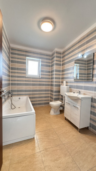 Comision 0!Ap 2 camere+parcare si terasa 18 mp,finisat ,Floresti,str D. Mocanu