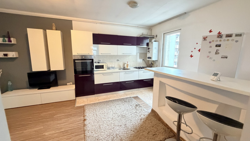 Apartament  de inchiriat cu 3 camere+parcare in Ansamblul Rezidential IRIS