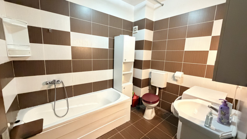 Apartament  de inchiriat cu 3 camere+parcare in Ansamblul Rezidential IRIS