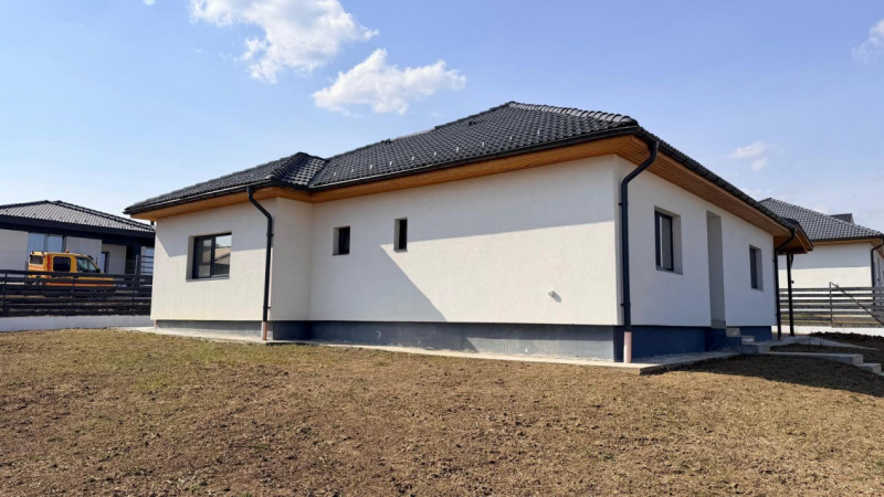 Casa individuala in Corusu finisata la cheie, 115 mp utili, teren 725 mp