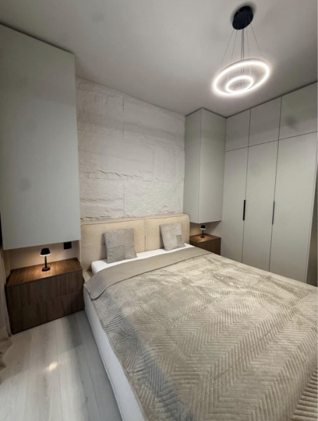 Apartament 2 cam ultrafinisat Florești, Str Eroilor