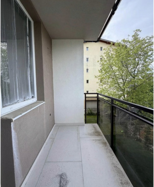  Ap 2 camere 51mp , etaj intermediar,garaj,Floresti, zona Muzeul Apei
