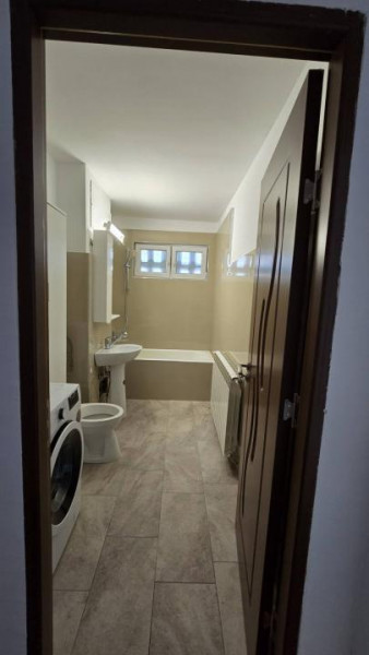 Apartament 3 camere,Aleea Padin, cart.Manastur 