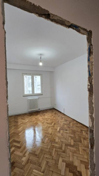 Apartament 3 camere,Aleea Padin, cart.Manastur 