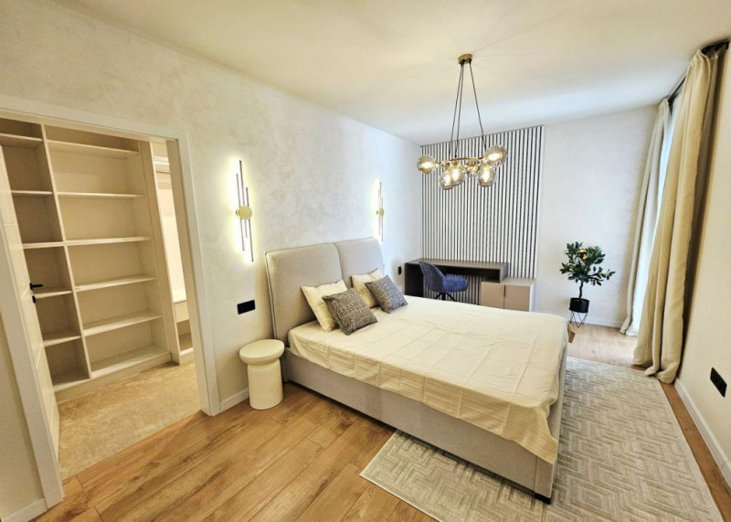 Apartament 2 cu dressing walk in Floresti str Eroilor 