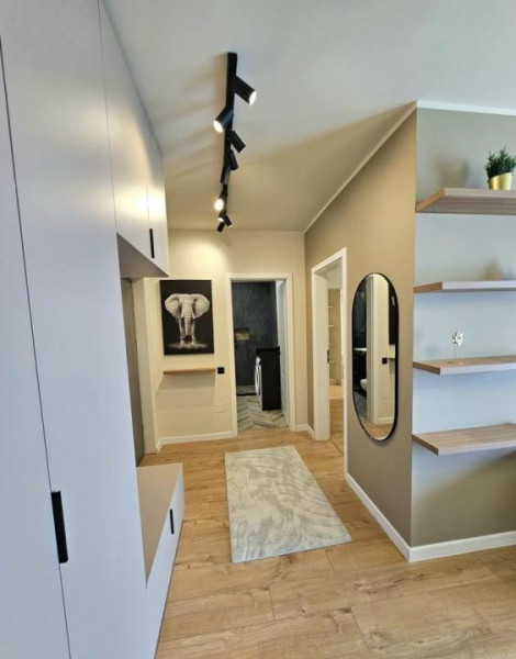 Apartament 2 cu dressing walk in Floresti str Eroilor 