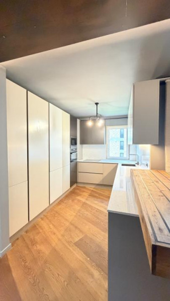 Apartament 3 camere +parcare, 91 mp utili , în Grand Hill, cart.Bună Ziua
