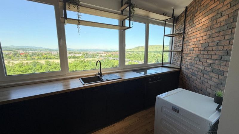Apartament 3 camere +garaj in zona Metro-BMW (VIVO Mall)