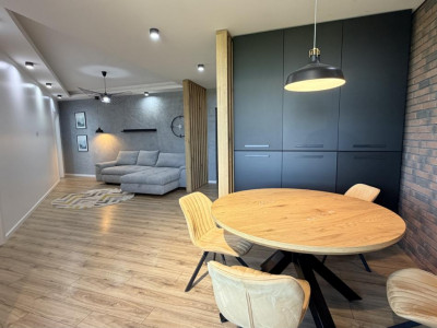 Apartament 3 camere +garaj in zona Metro-BMW (VIVO Mall)