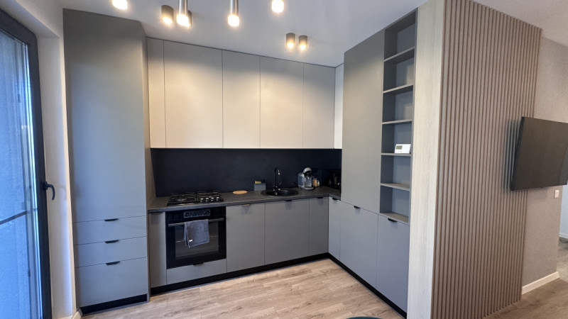 Ap 2 camere modern +garaj de inchiriat in Rozelor Residence
