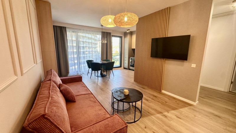 Ap 2 camere modern +garaj de inchiriat in Rozelor Residence