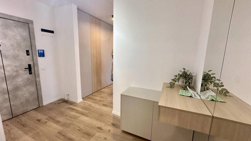 Ap 2 camere modern +garaj de inchiriat in Rozelor Residence