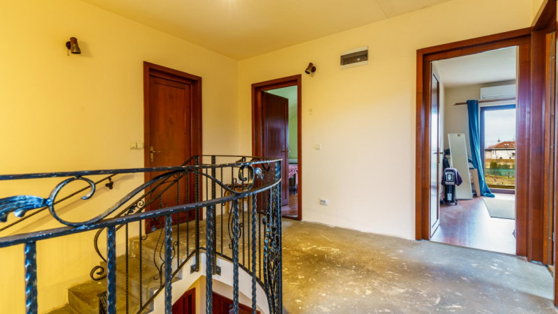 Casă de vânzare – Someșeni, Cluj-Napoca | 497 mp teren | 242 mp utili