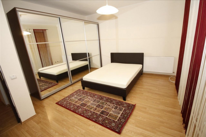 Apartament 3 camere,89 mp +16 terasa,parcare,in Buna Ziua,zona Bonjour Residence