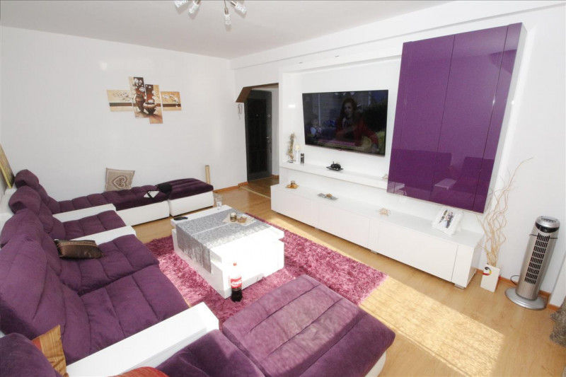 Apartament  4 camere de inchiriat in Marasti 5 min de FSEGA