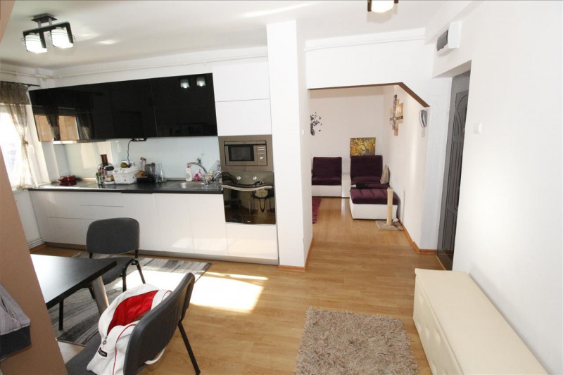 Apartament  4 camere de inchiriat in Marasti 5 min de FSEGA