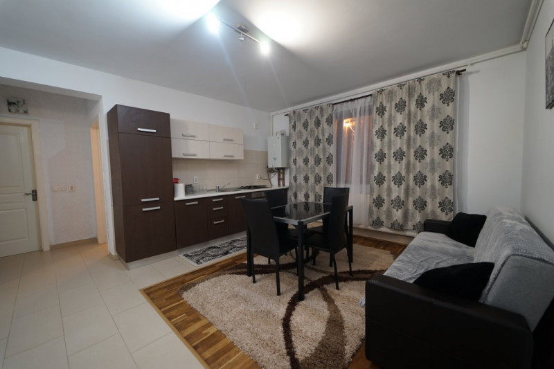 Apartament 2 camere de vanzare in Manastur ,str Huedinului,zona Nora