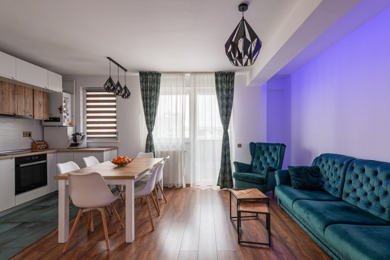 Apartament 3 camere de lux,2 garaje,zona Iulius Mall