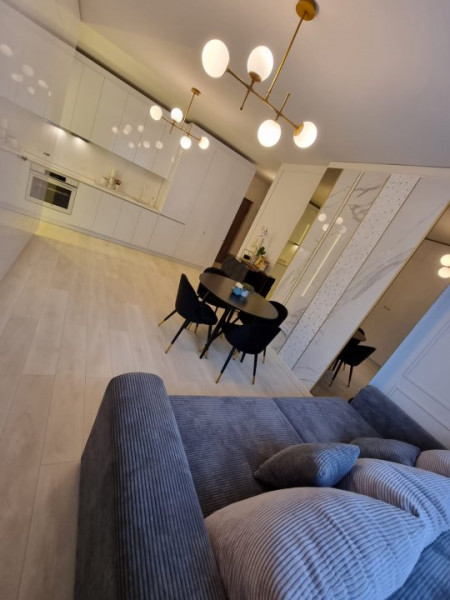 Vanzare apartament 2 camere de LUX bloc nou cu CF str Valea Garboului,zona Polus